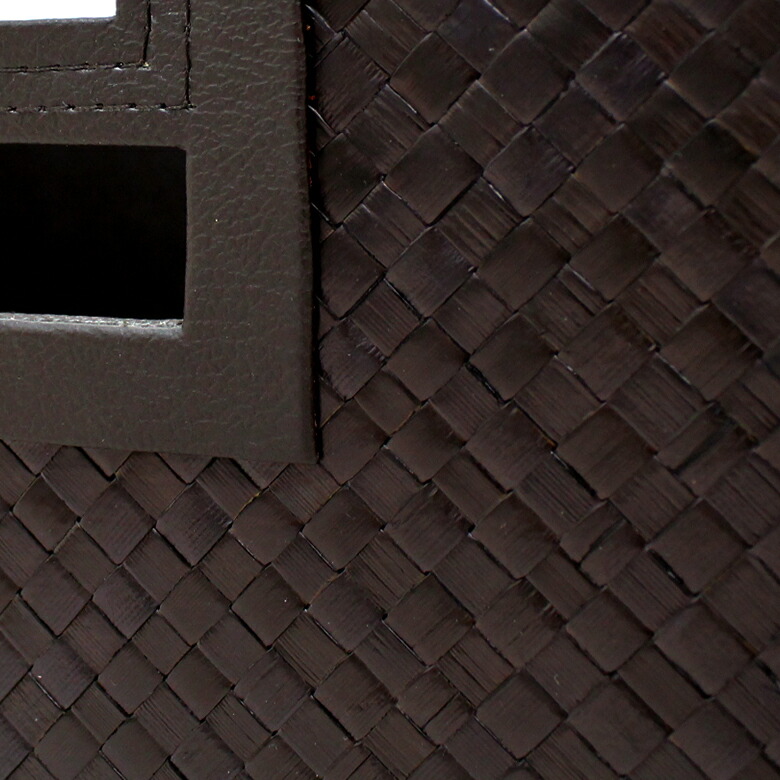 レザーのような重厚感