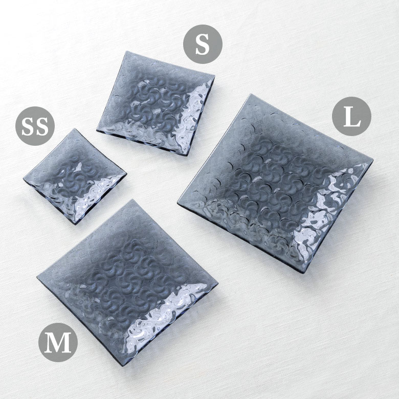 組み合わせて使えばテーブルコーデに動きが出ます