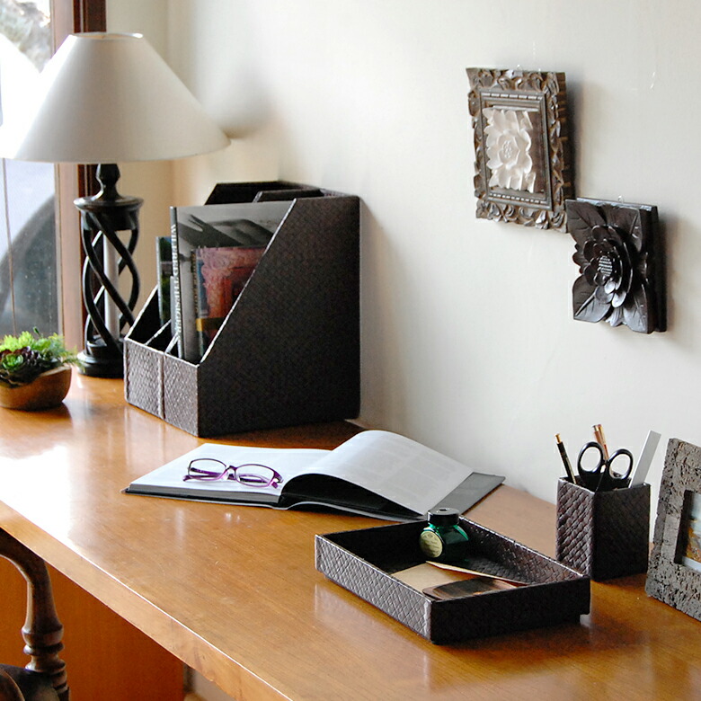 まるでインテリアのように収納。