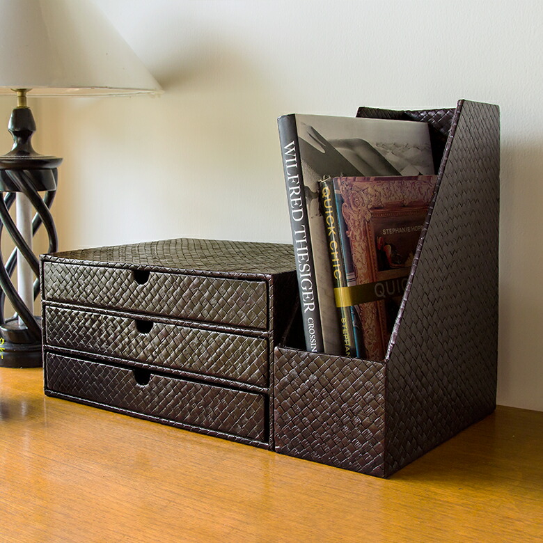 アジアン、モダン、リゾートな雰囲気など馴染みが良いコースター