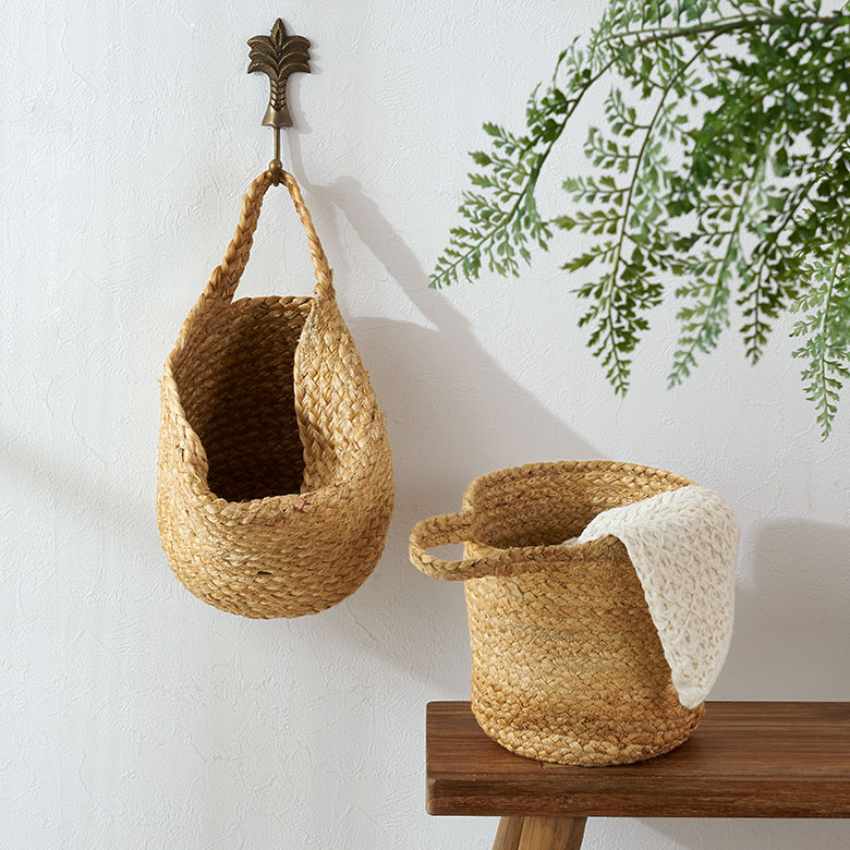 ジュートの壁掛けバスケット スリム 底マチ Mサイズ