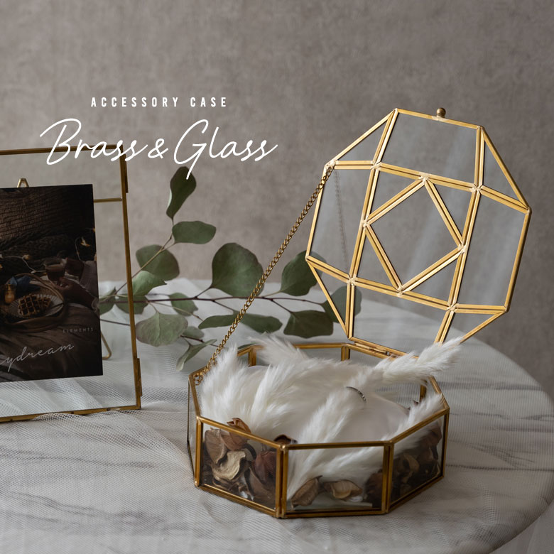 ガラスと真鍮のミラージュエリーボックス