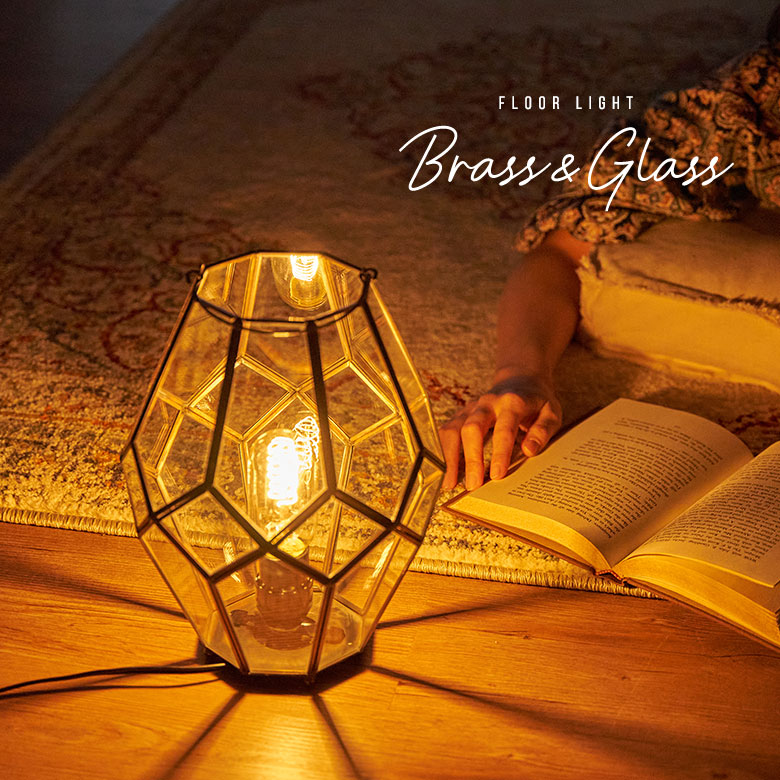 レトロな電球を合わせて