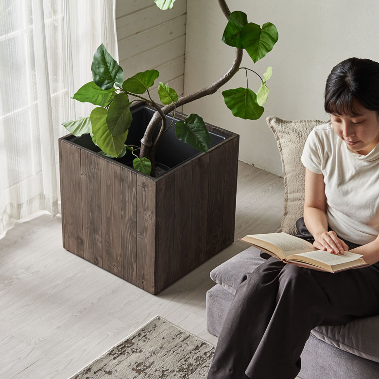 お部屋の中やテラスで大活躍してくれます