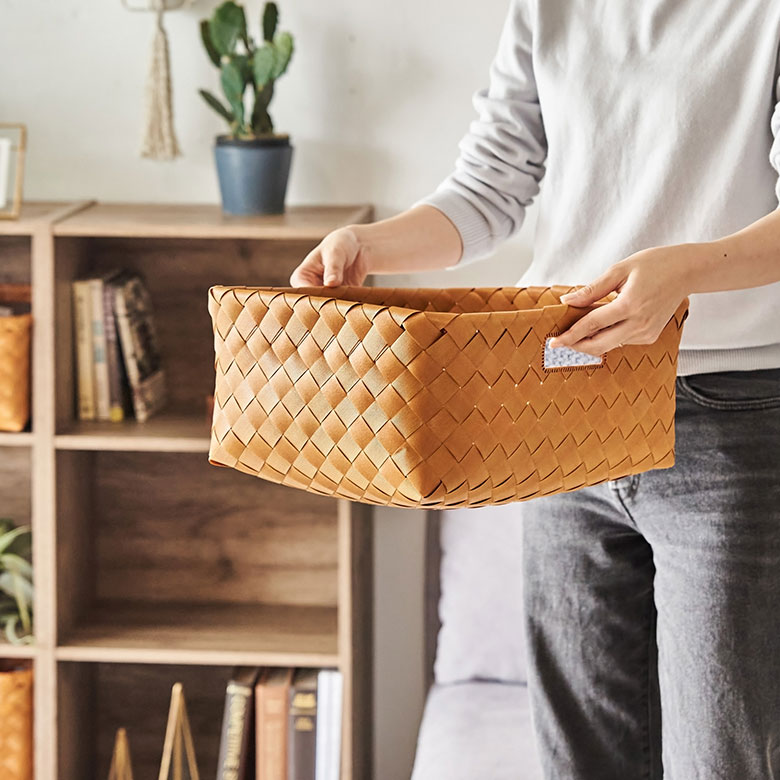 生活感を隠ししつつ、おしゃれにも魅せてくれるので、リビングには重宝