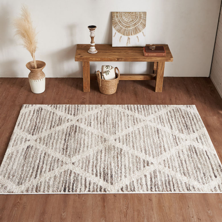 さりげないアクセントにぴったりのラグ