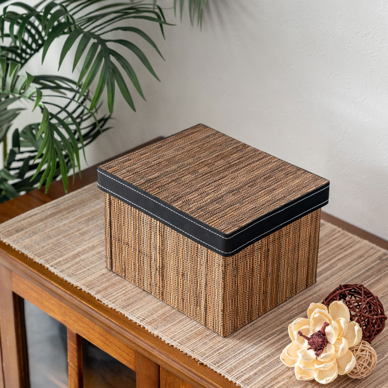 パームリディのふた付き収納ボックス