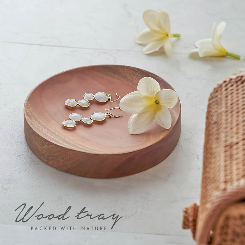 天然無垢材のトレイ。木製トレイ。天然木サウォウッド製。トレー。