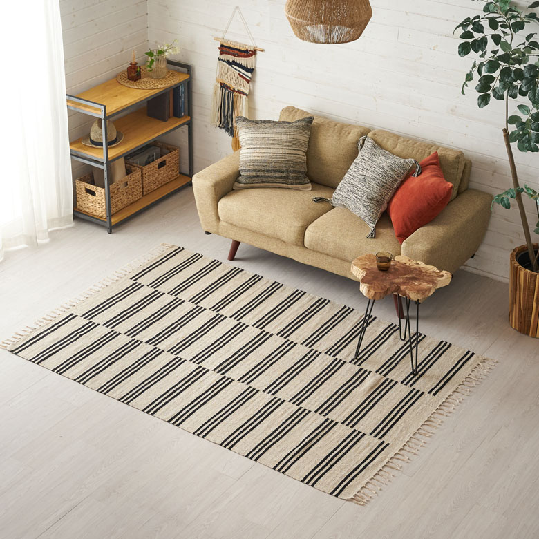 綿素材なので適度な柔らかさがあります