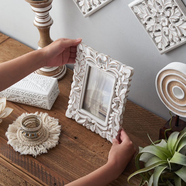 タテ、ヨコどちらの向きにも飾れる