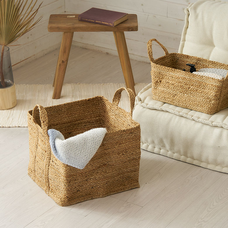 天然素材ジュートの編み目が美しいバスケット