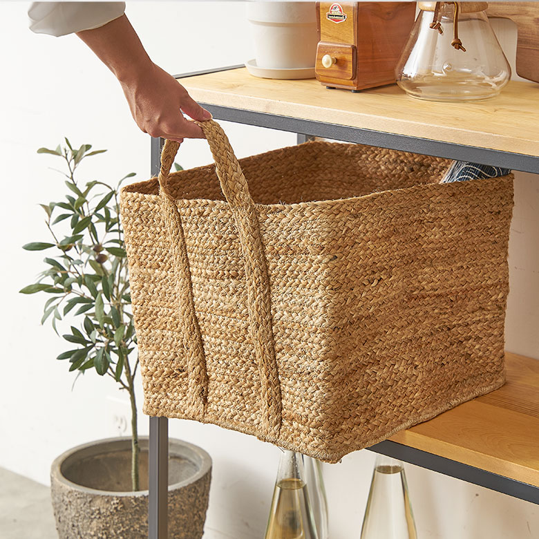 天然素材100％のナチュラルな風合い