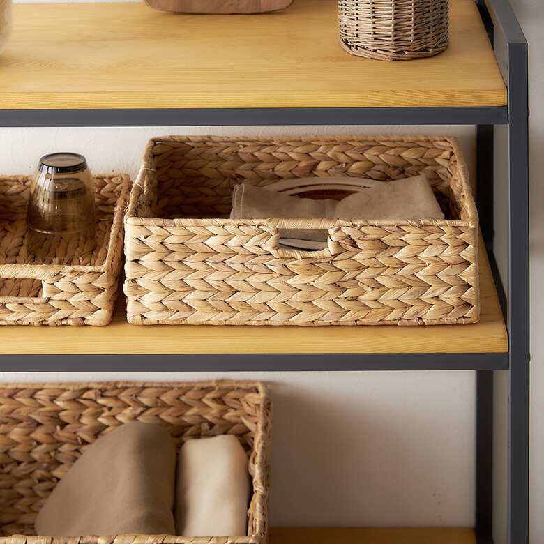 収納アイテムに、天然素材の優しさと可愛らしさを ウォーターヒヤシンスのスクエアトレイ