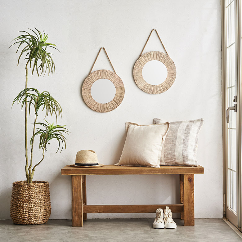 お出かけ前にサッと身だしなみチェックができて便利