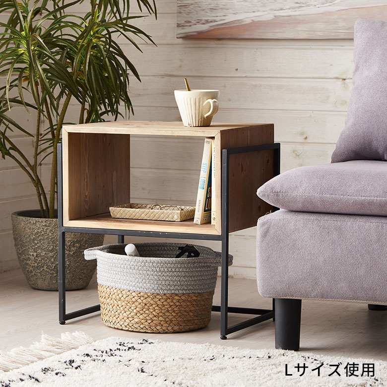 カラーボックスやシェルフ