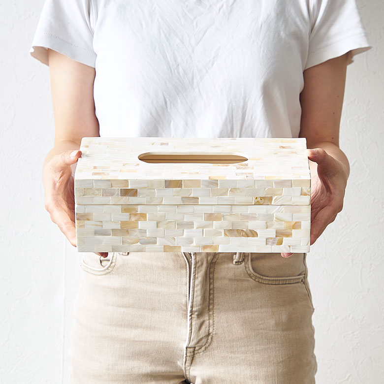 持つとこのくらいの大きさ