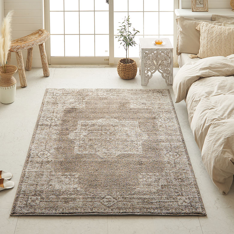 高密度ウィルトン織りラグならではのデザイン