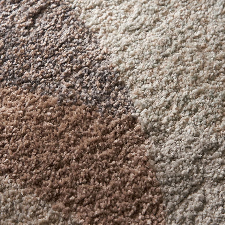 ノット数100,000の普及品クラス