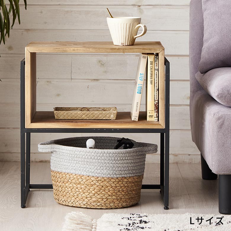 カラーボックスやシェルフ