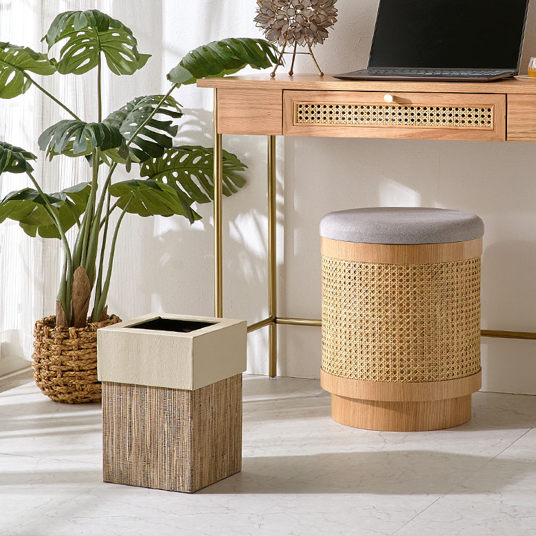 お部屋のアクセントにぴったりのダストボックス