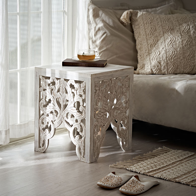 ウッドレリーフのサイドテーブル モロッカン