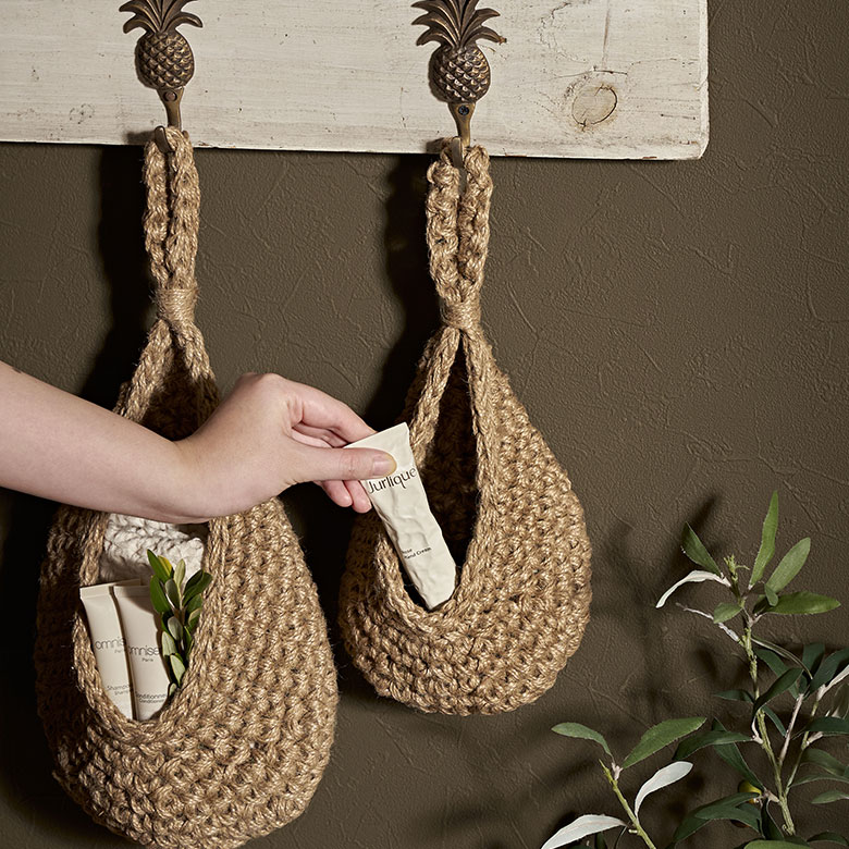 出し入れしやすいティアドロップ型