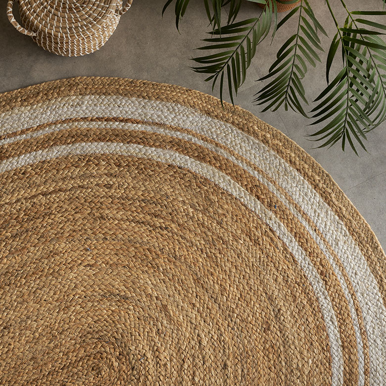 丈夫でしっかりとした素材感