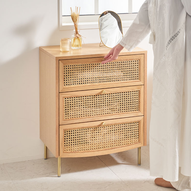 3段タンス。収納家具。