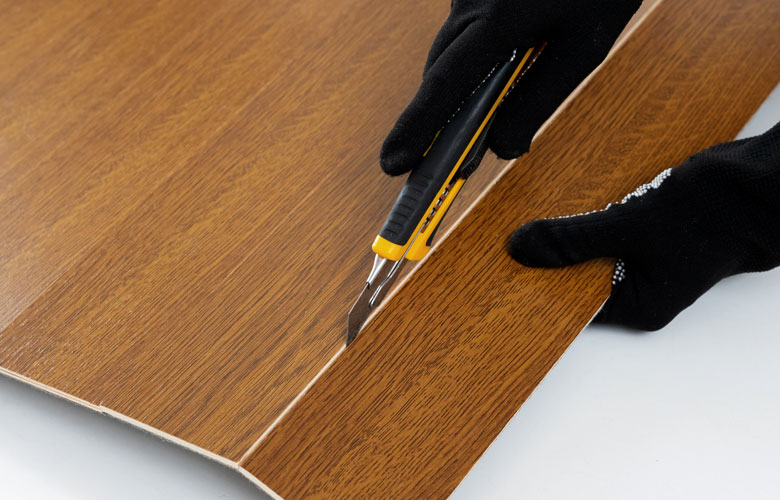 お部屋のサイズに合わせてカット