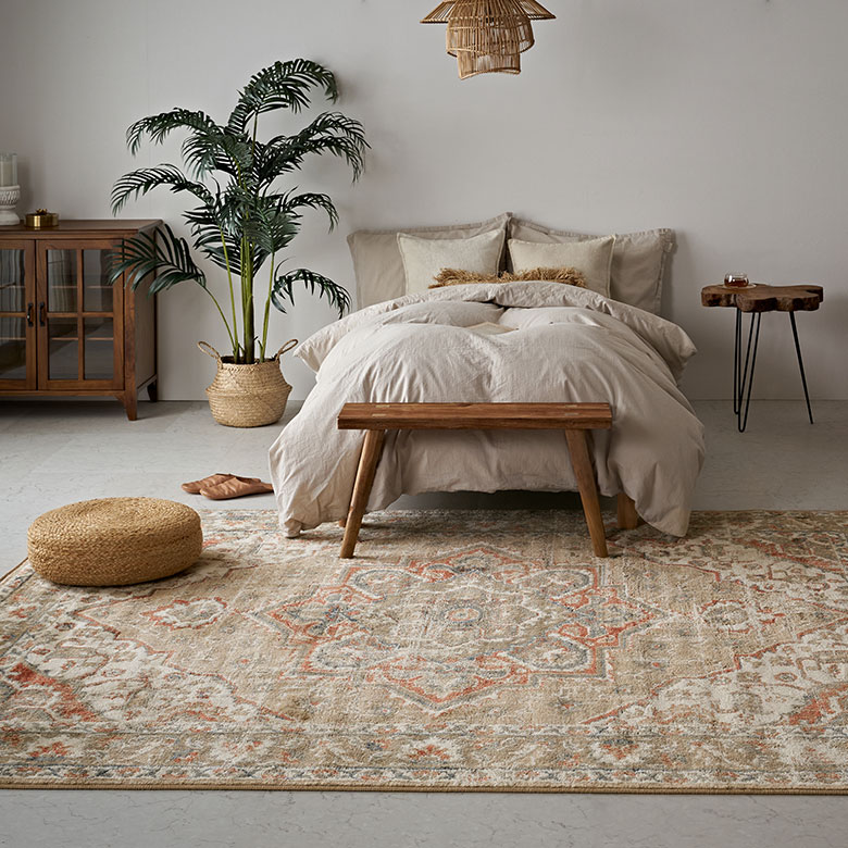 オリエンタルなスタイルはもちろん、エスニック、モダン、ヴィンテージ風など