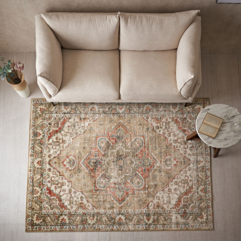 かすれたようなアンティーク調の表現や、繊細な柄と色の描写