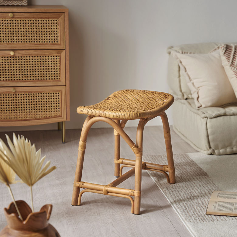 軽くて持ち運び便利