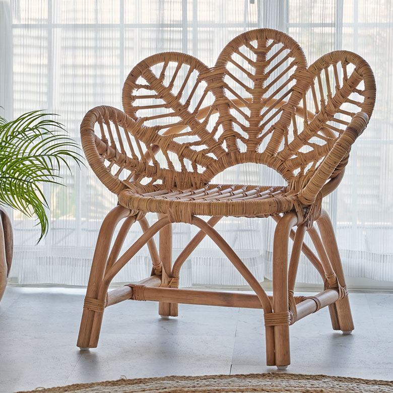 しなやかなラタンならではの曲線美