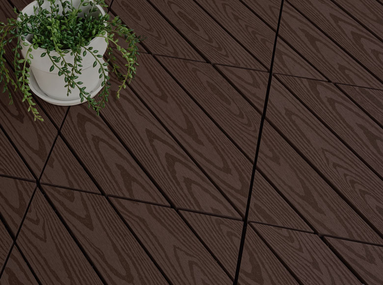 ライトブラウン