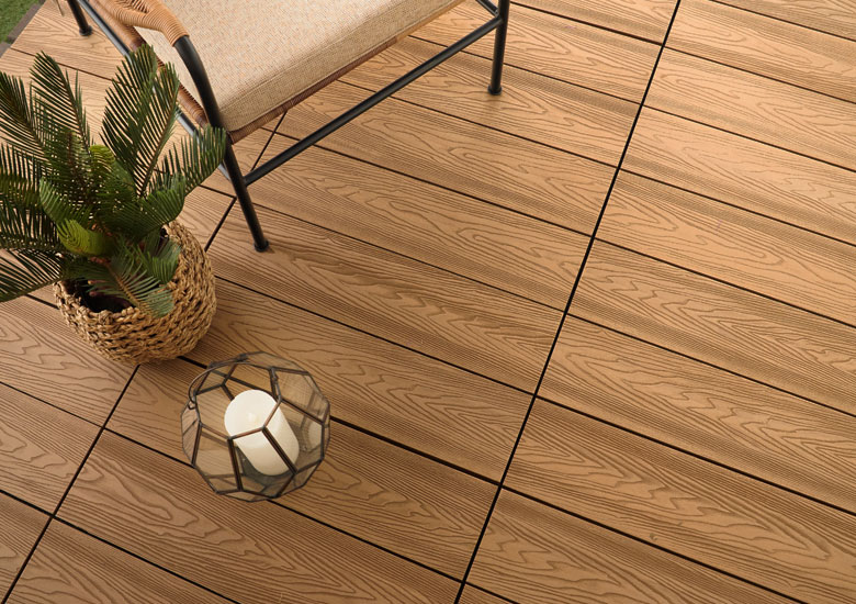 天然木みたいなリアルな木目