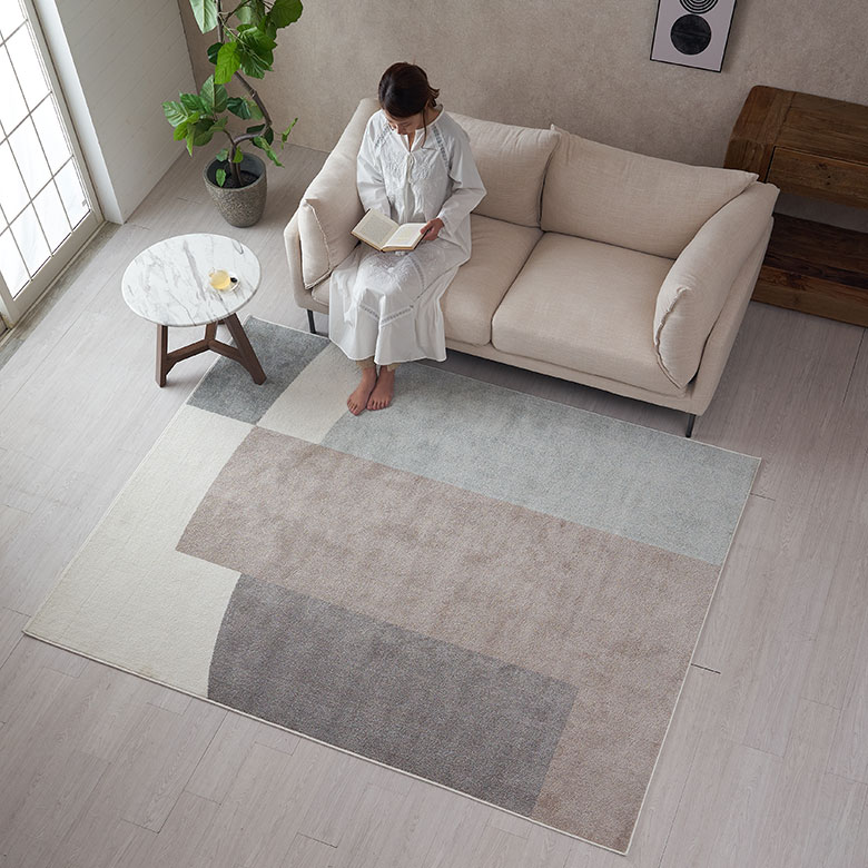 モダンな幾何学柄 デザインラグ