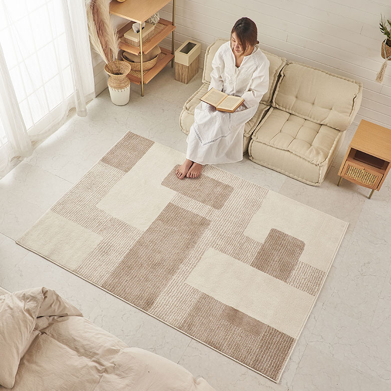 ストライプ×幾何学柄 デザインラグ