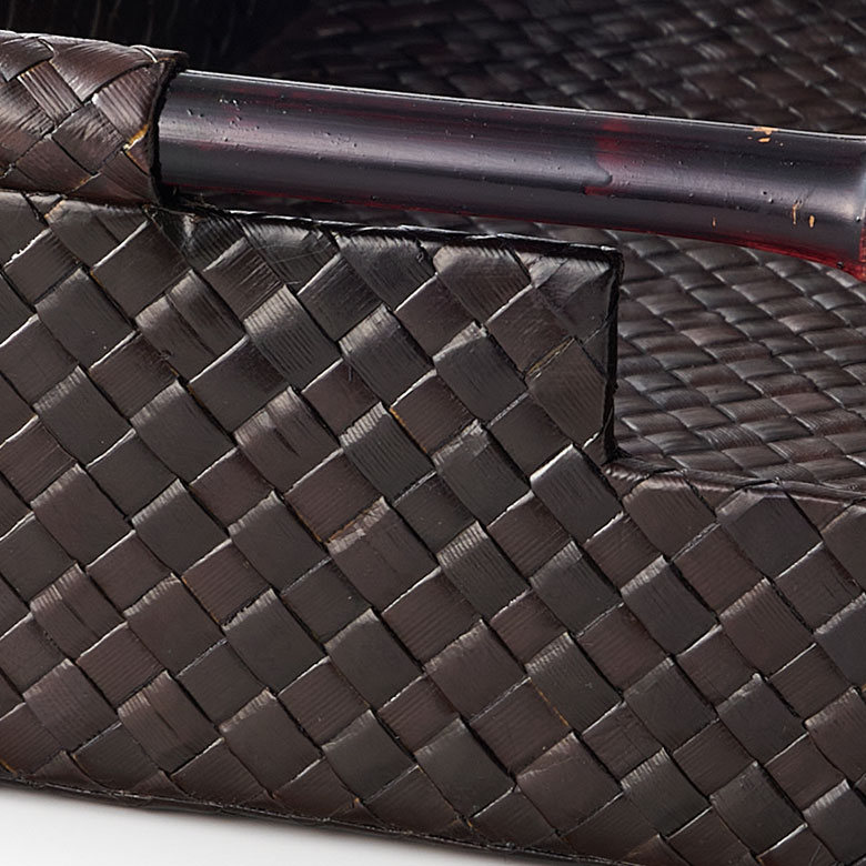 レザーみたいな高級感。天然素材のパンダン