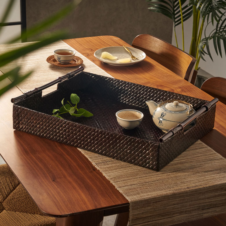 パンダン製トレイ。サービストレイ。おぼん。バリ島のトレイ。