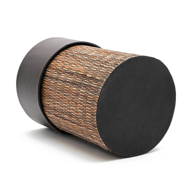 シックで落ち着いたデザインなのでリゾートインテリアとしておすすめ