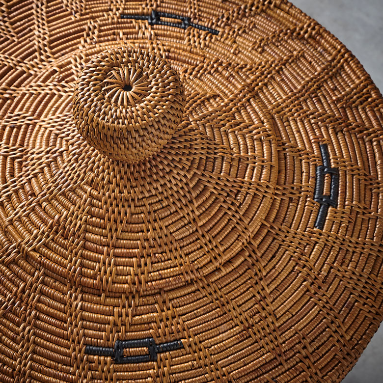 洗練されたアジアンリゾートの雰囲気のバスケット