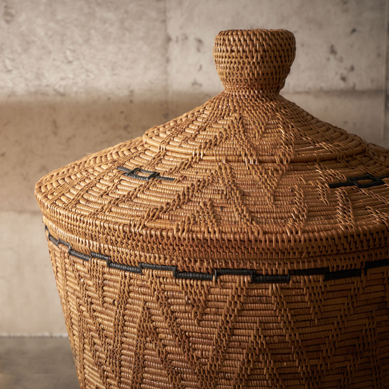 バリ島の職人のハンドメイド品