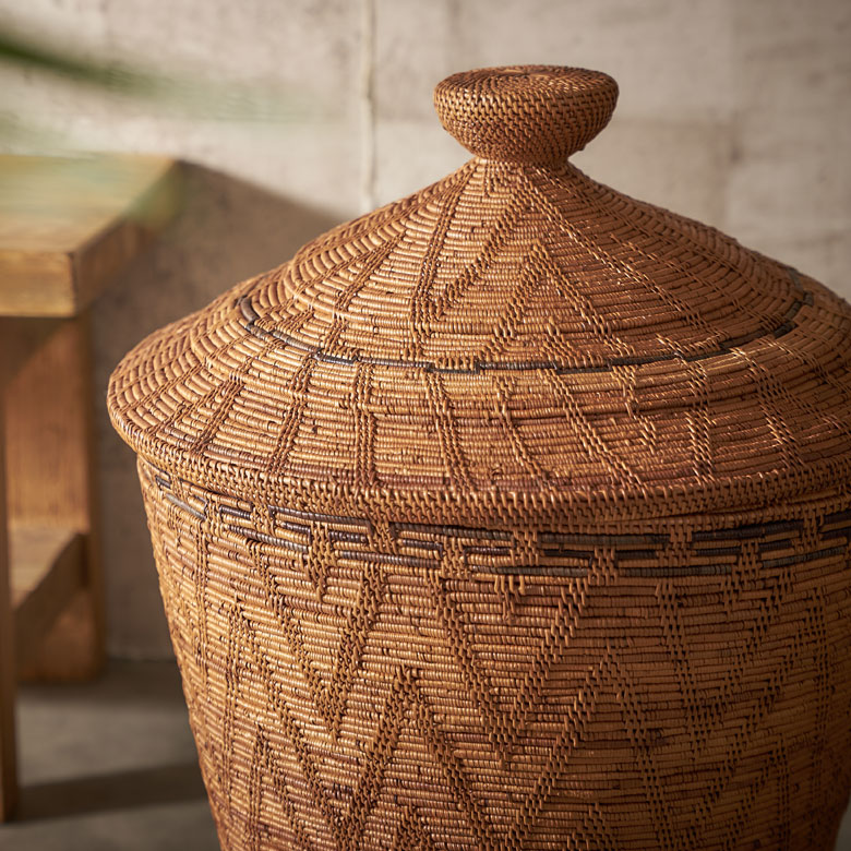 バリ島の職人のハンドメイド品