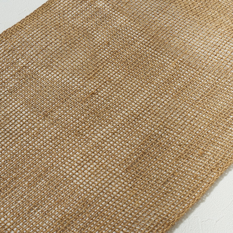 自然素材のテーブルセンタークロス