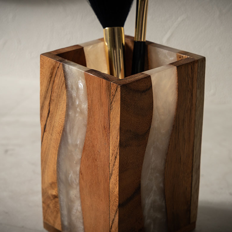 マルチに使えるおしゃれなペン立て