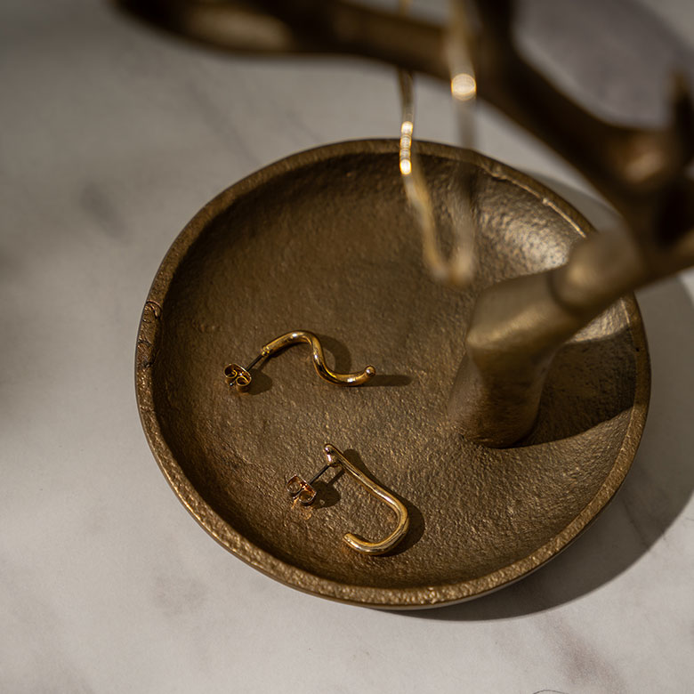 土台部分はトレイになっていて便利