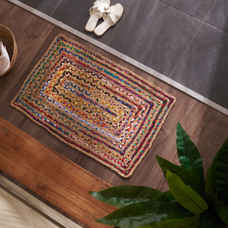 ジュートとコットンでできたカラフルマット