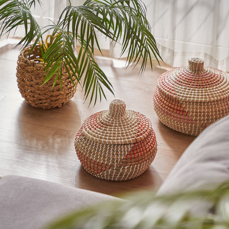 オブジェのような存在感の収納バスケット