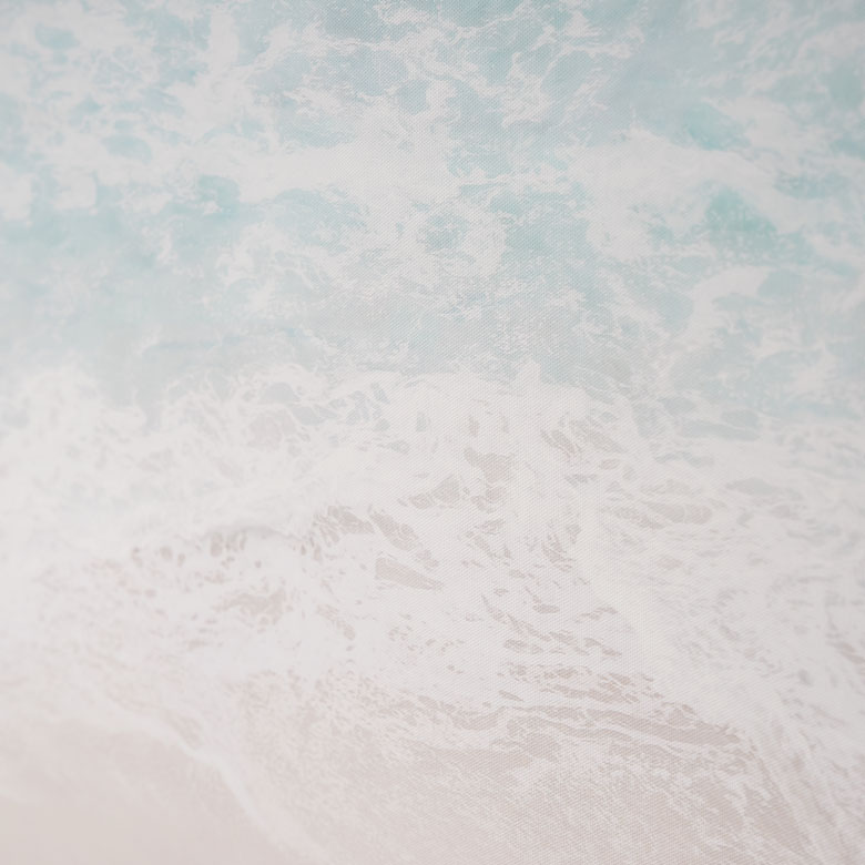 側面までプリントされた立体感あるアートパネル