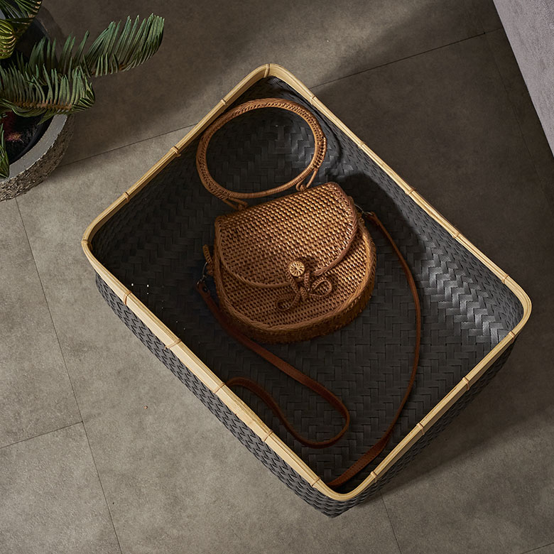 棚にも入れやすく、どんな場所でも使いやすい長方形